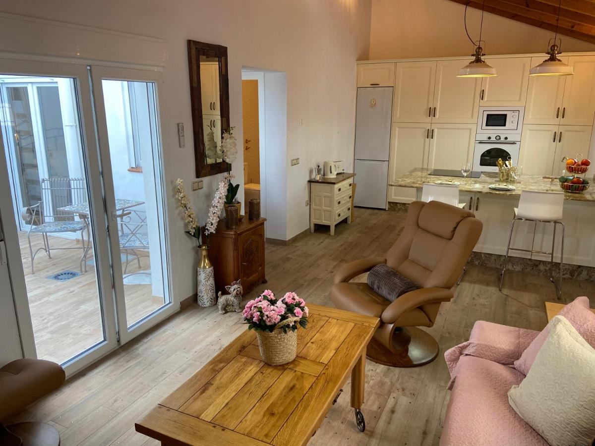 Casa Noah Villa Нерха Екстериор снимка