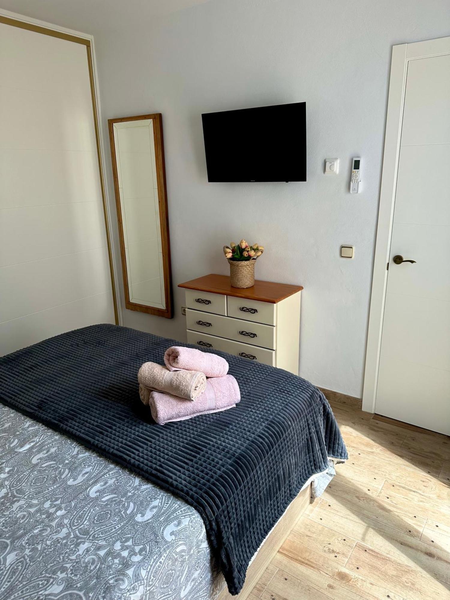 Casa Noah Villa Нерха Екстериор снимка